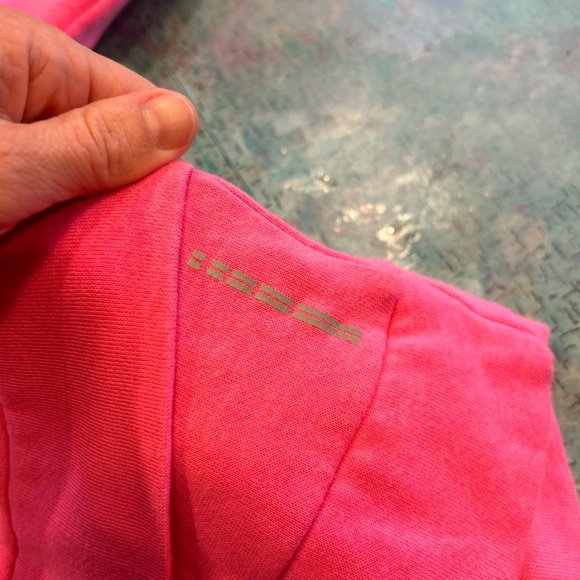 Pink Active Top - Picture 2 of 6